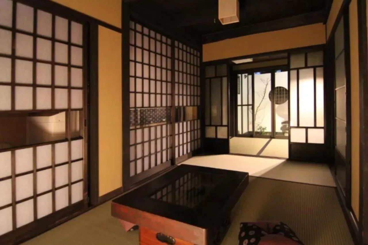 Shikokuan Machiya Residence Inn Kiotó 4*,  Japán